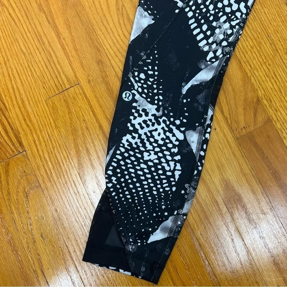 lululemon athletica excellent used